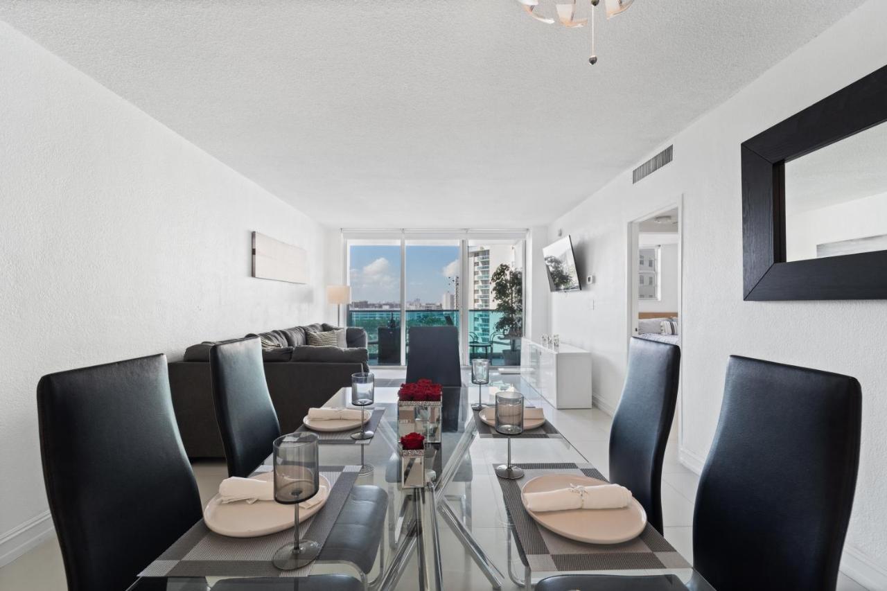 Luxury Beachfront Condo Private Beach Access, Pool & Game Room!!! Hollywood Exteriér fotografie