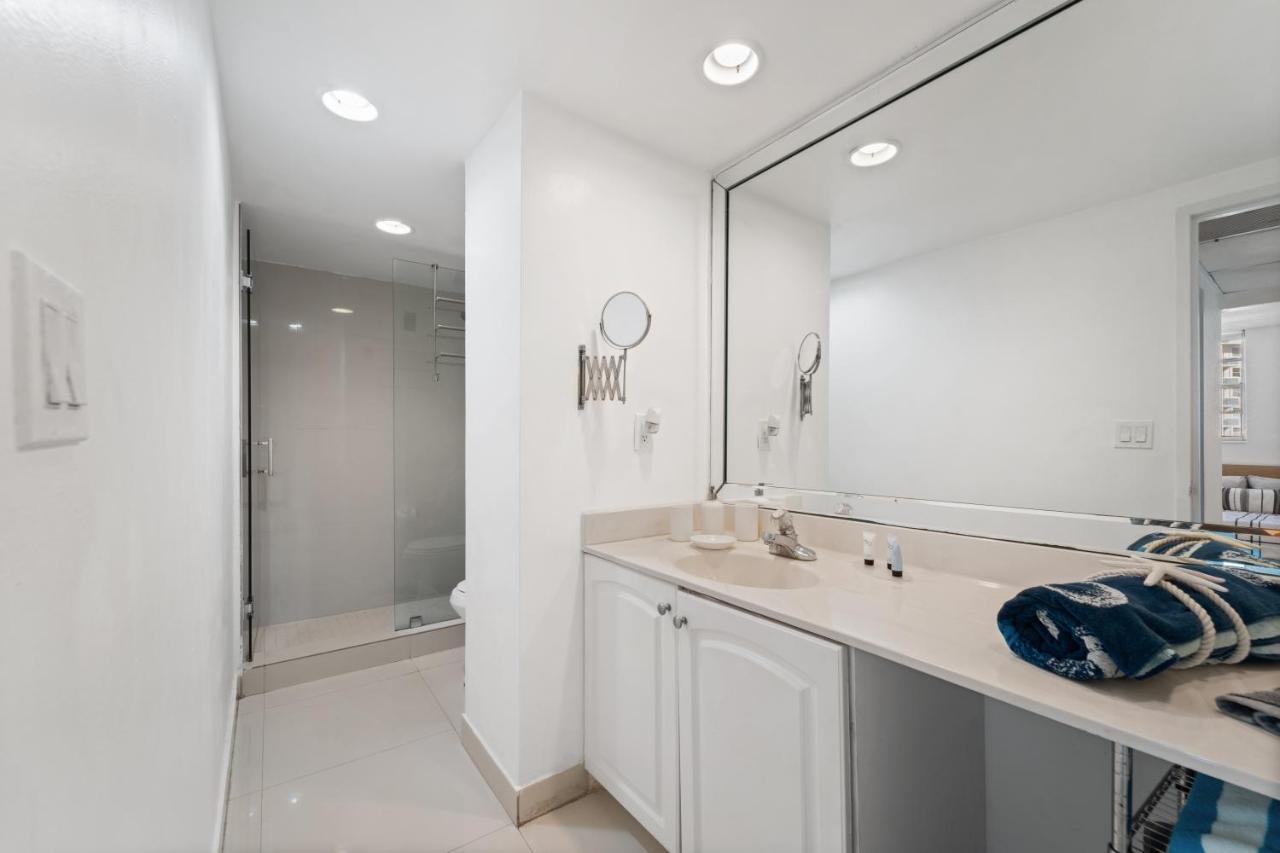 Luxury Beachfront Condo Private Beach Access, Pool & Game Room!!! Hollywood Exteriér fotografie