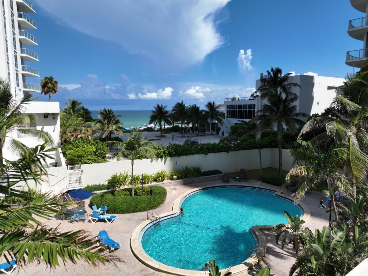 Luxury Beachfront Condo Private Beach Access, Pool & Game Room!!! Hollywood Exteriér fotografie