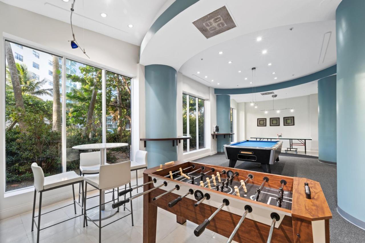 Luxury Beachfront Condo Private Beach Access, Pool & Game Room!!! Hollywood Exteriér fotografie